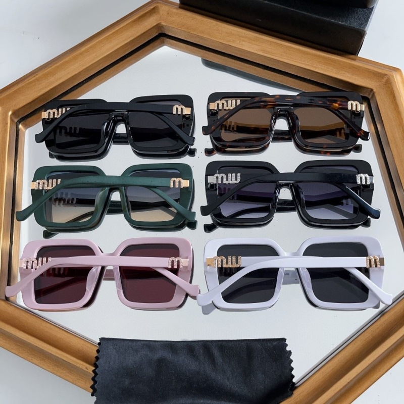 Miu miu Sunglasses